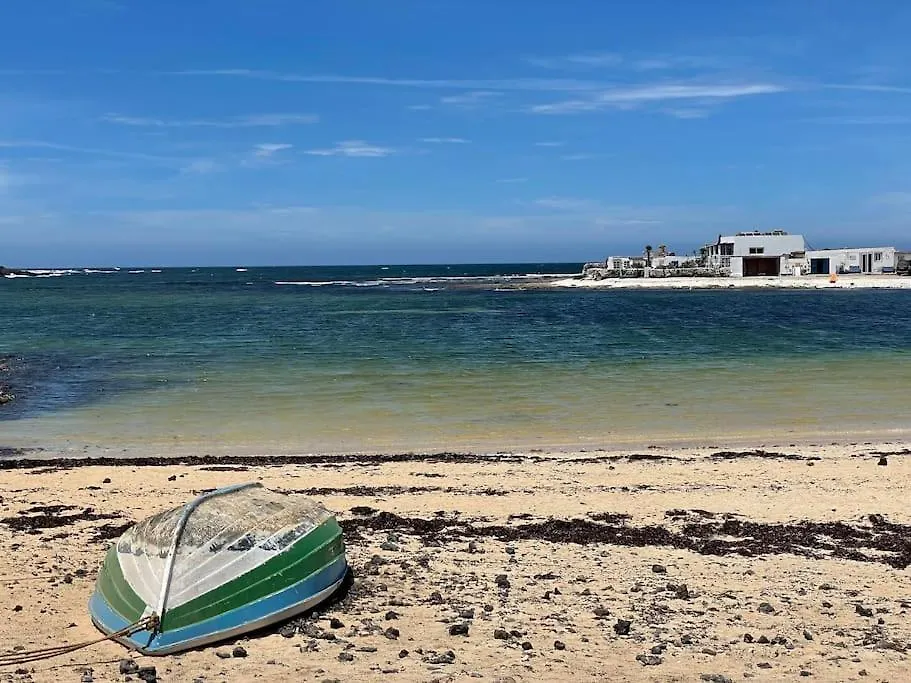 The Place - Surf & Soul Majanicho
